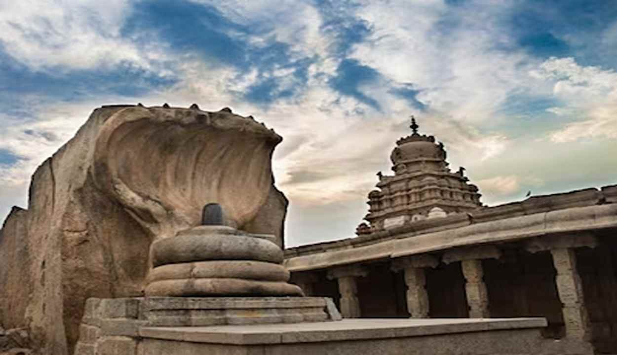 Divine miracle of lepakshi temple